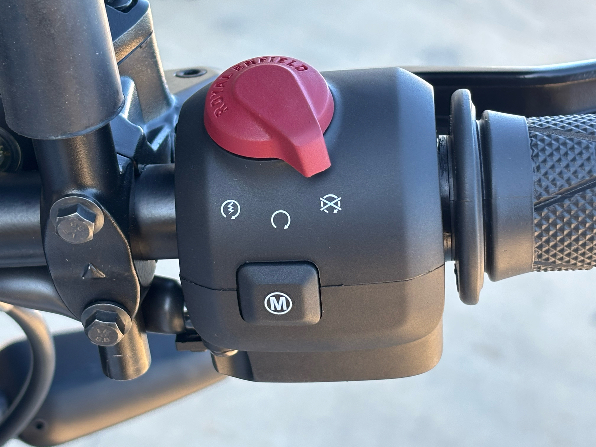 2026 Royal Enfield Guerrilla 450 in Columbia, Missouri - Photo 12