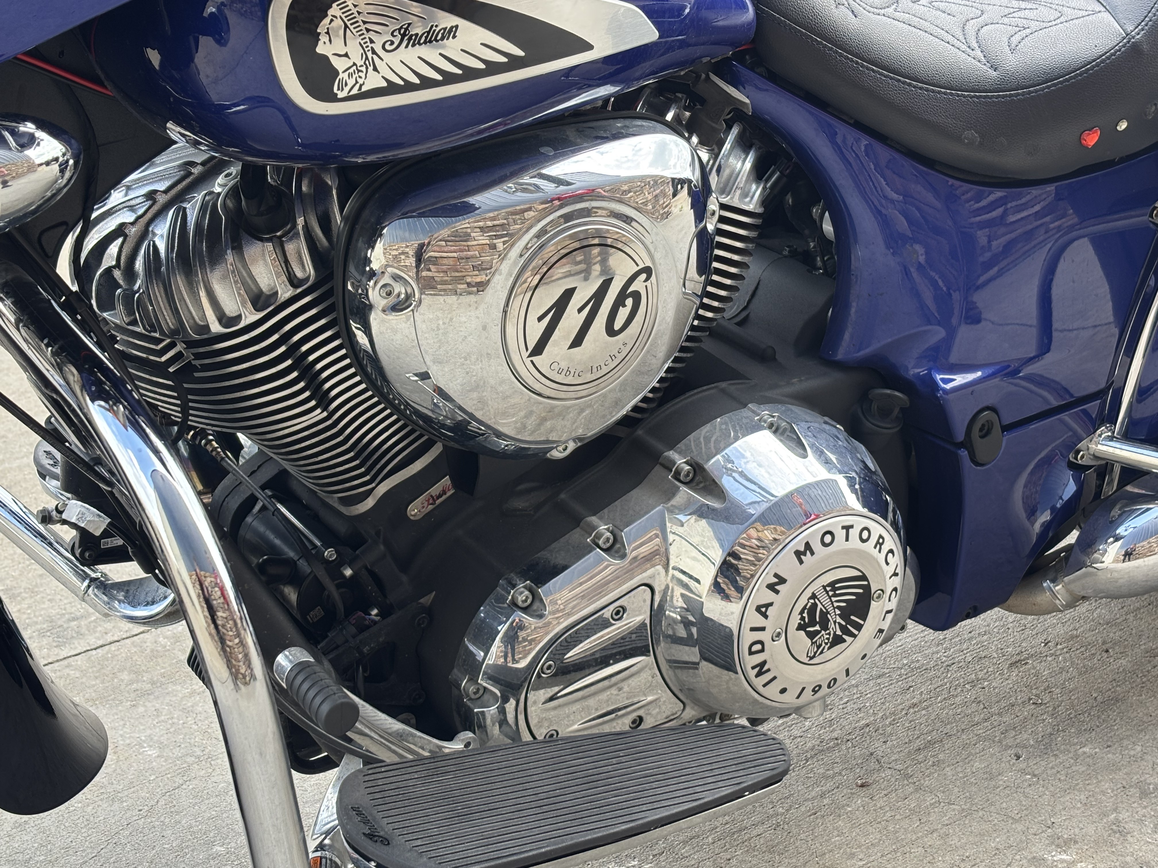 2024 Indian Motorcycle Chieftain® Limited with PowerBand Audio Package in Columbia, Missouri - Photo 12