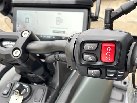 2025 Can-Am Canyon Redrock in Columbia, Missouri - Photo 8