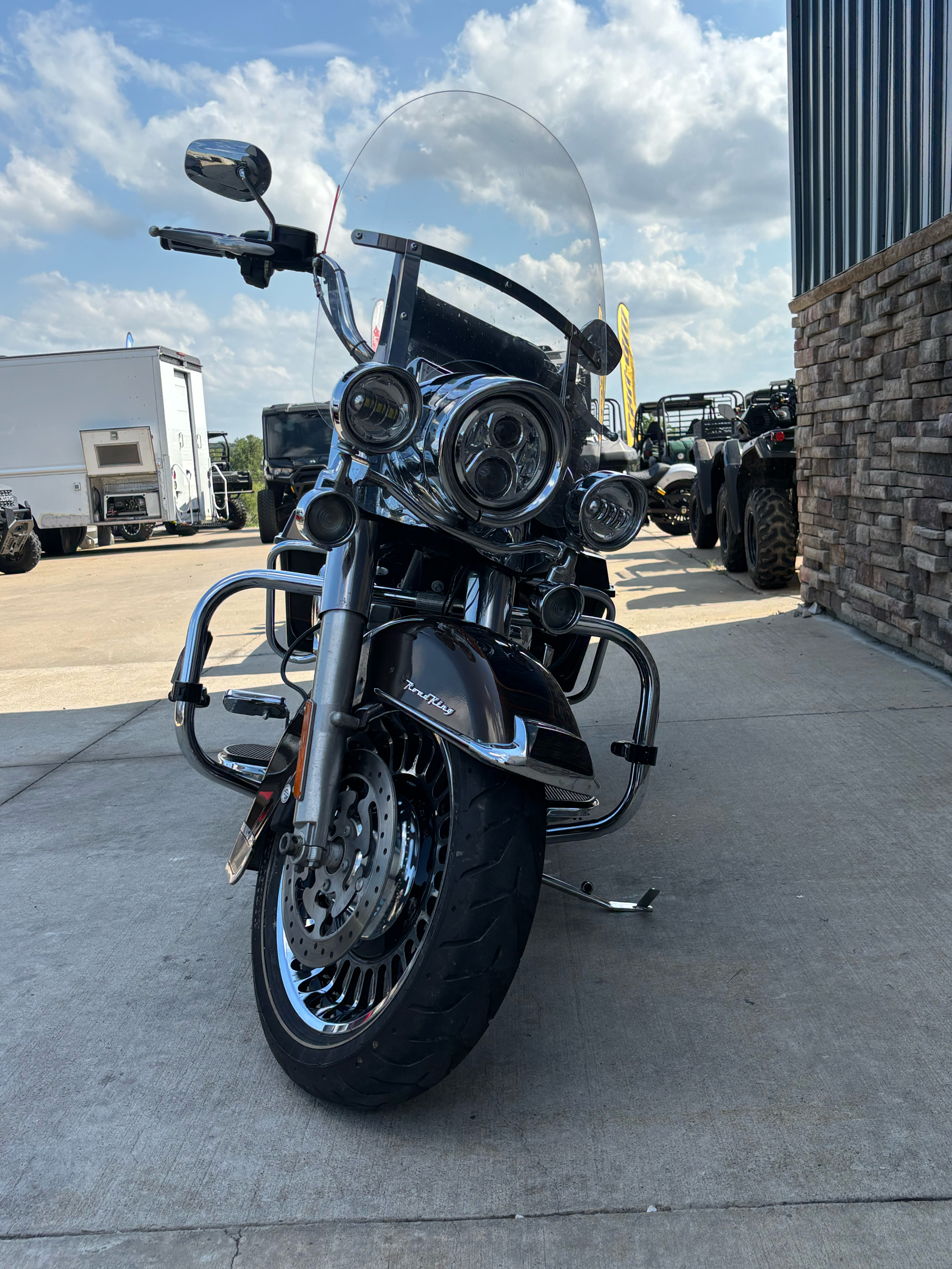 2013 Harley-Davidson Road King® 110th Anniversary Edition in Columbia, Missouri - Photo 5
