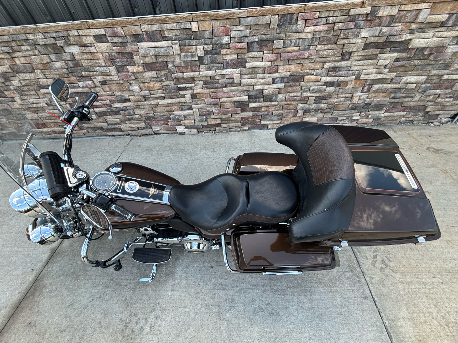 2013 Harley-Davidson Road King® 110th Anniversary Edition in Columbia, Missouri - Photo 13