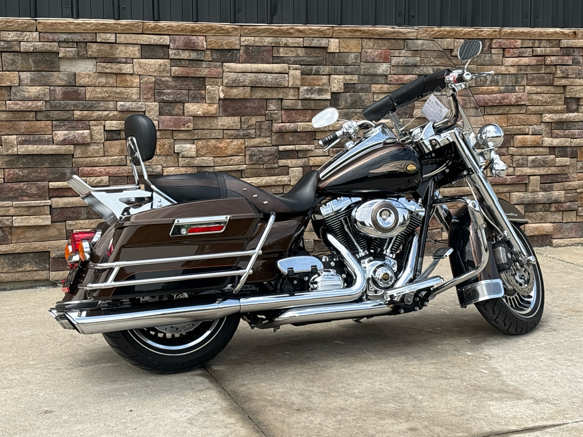 2013 Harley-Davidson Road King® 110th Anniversary Edition in Columbia, Missouri - Photo 2