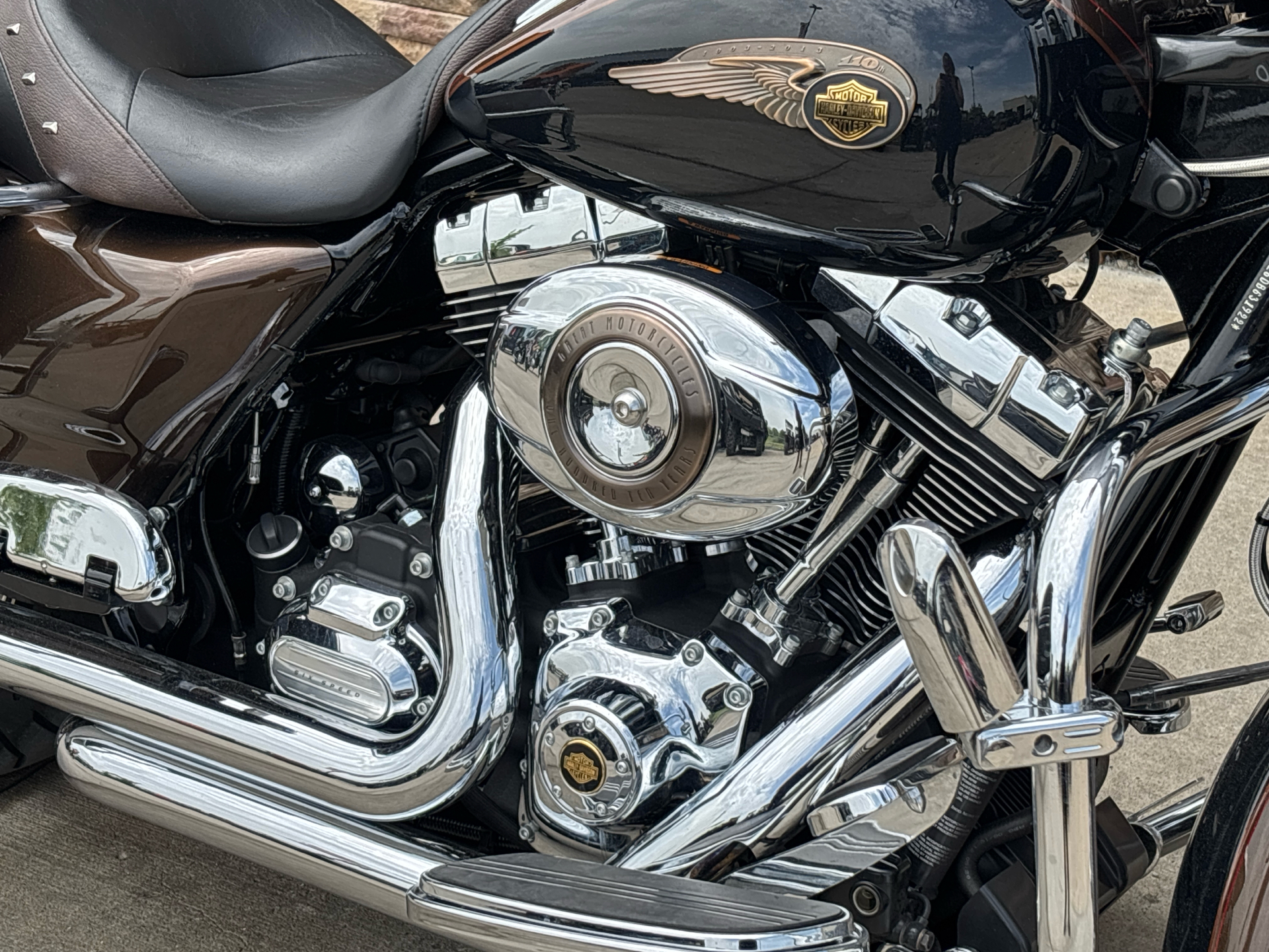 2013 Harley-Davidson Road King® 110th Anniversary Edition in Columbia, Missouri - Photo 4