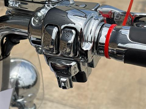 2013 Harley-Davidson Road King® 110th Anniversary Edition in Columbia, Missouri - Photo 9