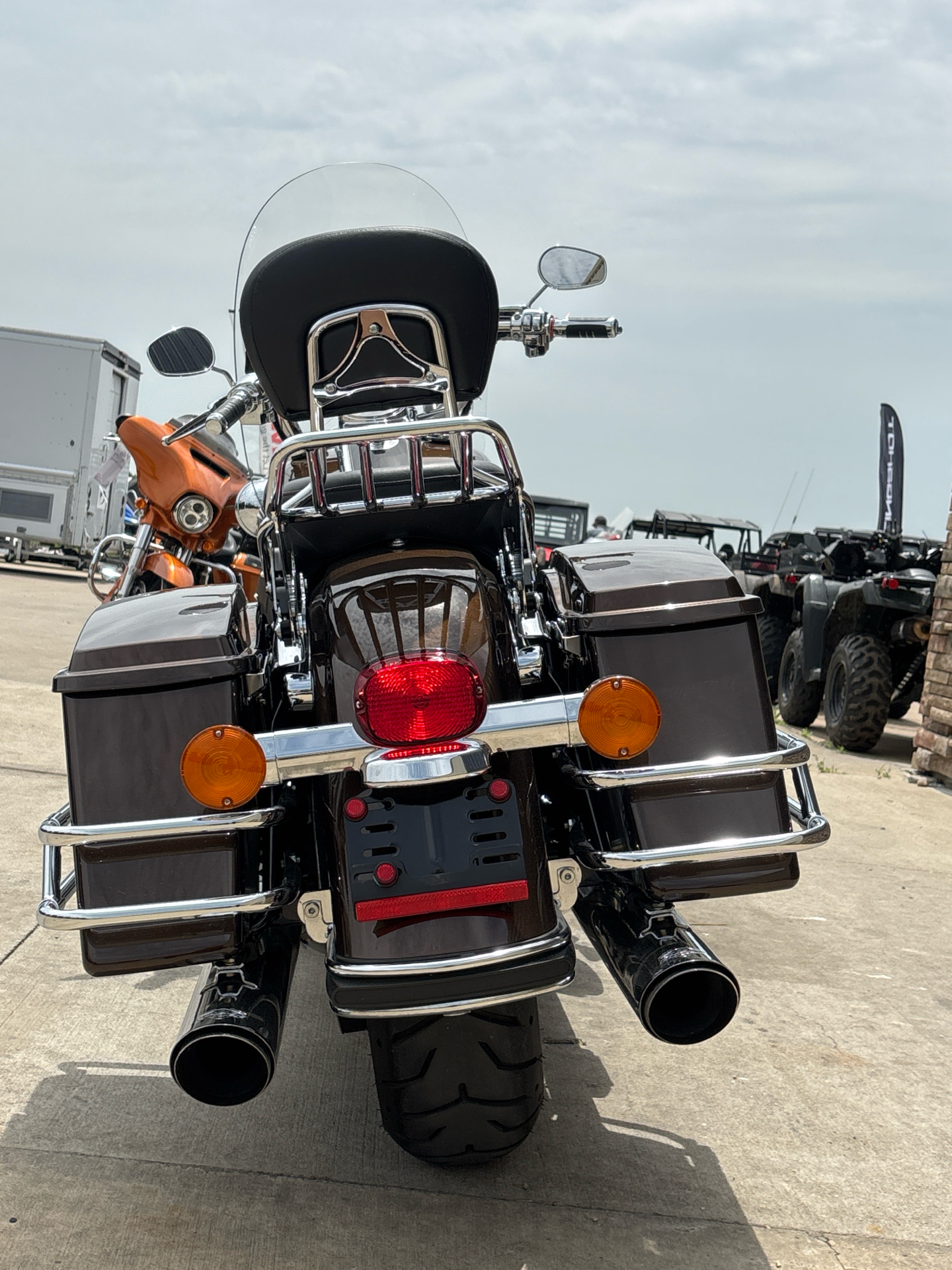 2013 Harley-Davidson Road King® 110th Anniversary Edition in Columbia, Missouri - Photo 11