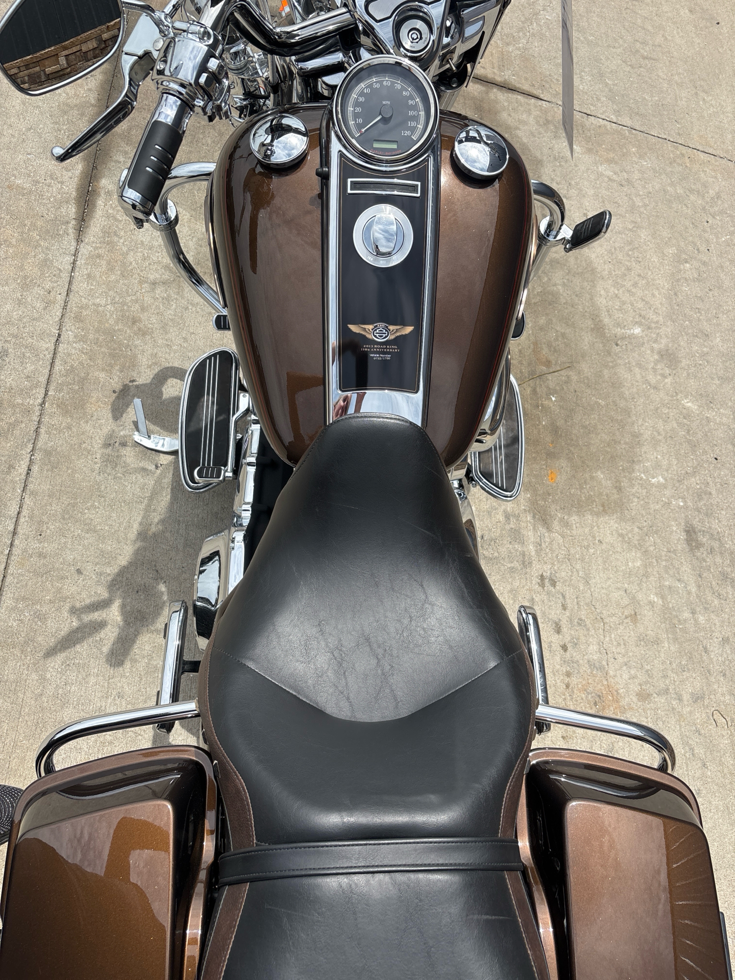 2013 Harley-Davidson Road King® 110th Anniversary Edition in Columbia, Missouri - Photo 12