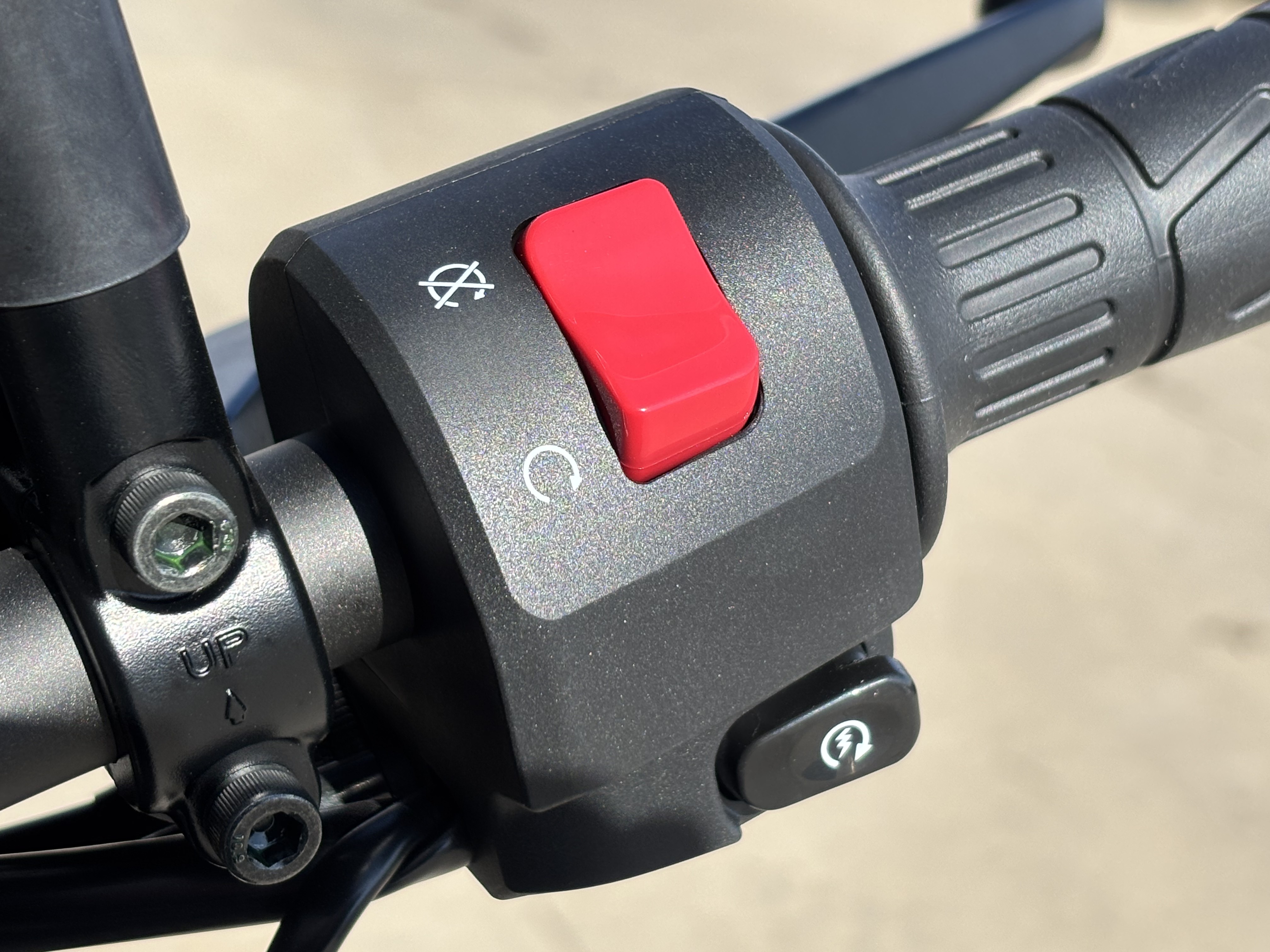 2026 Kawasaki Eliminator ABS in Columbia, Missouri - Photo 9