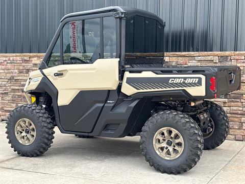 2025 Can-Am Defender Limited in Columbia, Missouri - Photo 2
