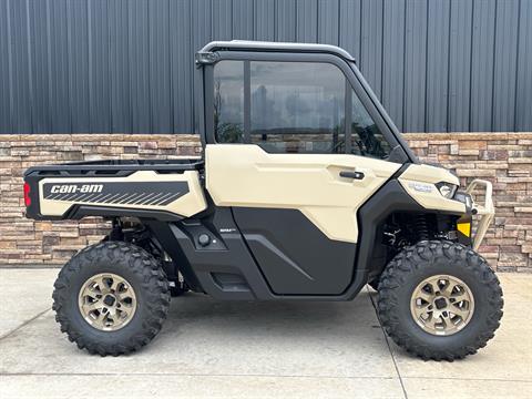 2025 Can-Am Defender Limited in Columbia, Missouri - Photo 14