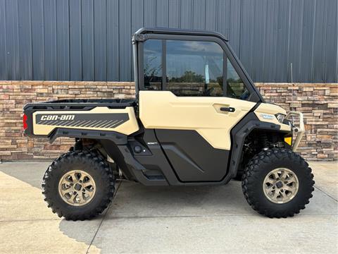 2025 Can-Am Defender Limited in Columbia, Missouri - Photo 1