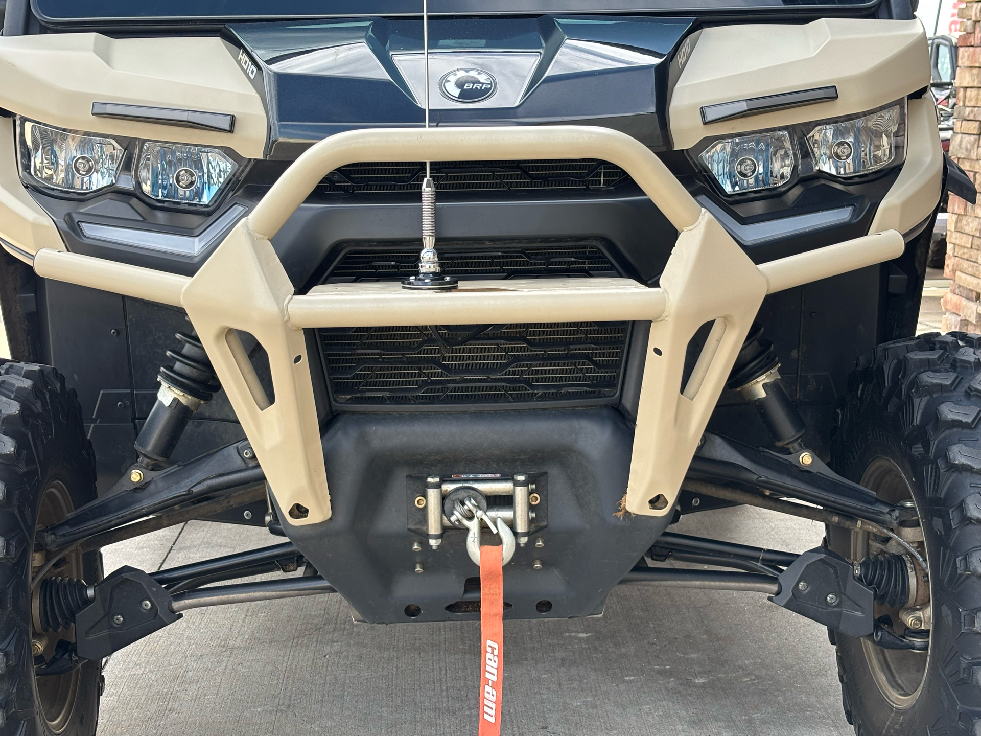 2025 Can-Am Defender Limited in Columbia, Missouri - Photo 5