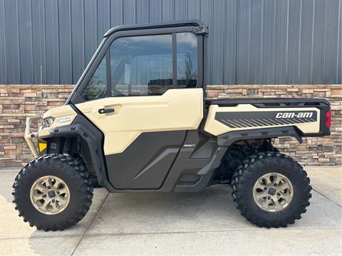 2025 Can-Am Defender Limited in Columbia, Missouri - Photo 16