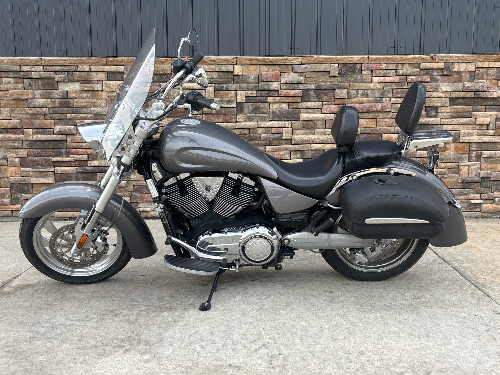 2008 Victory Kingpin® in Columbia, Missouri - Photo 13