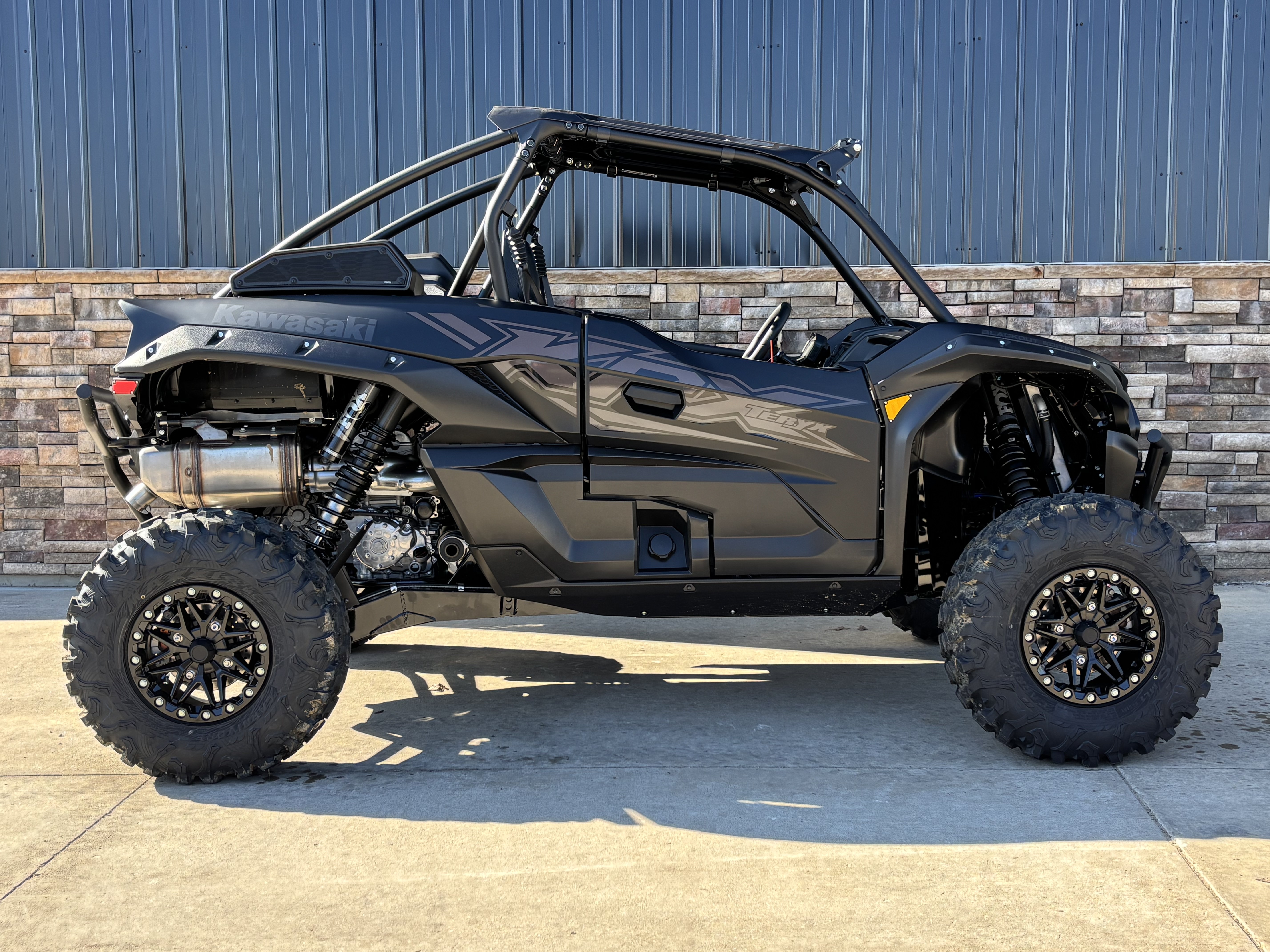 2026 Kawasaki Teryx KRX 1000 Blackout Edition in Columbia, Missouri - Photo 1