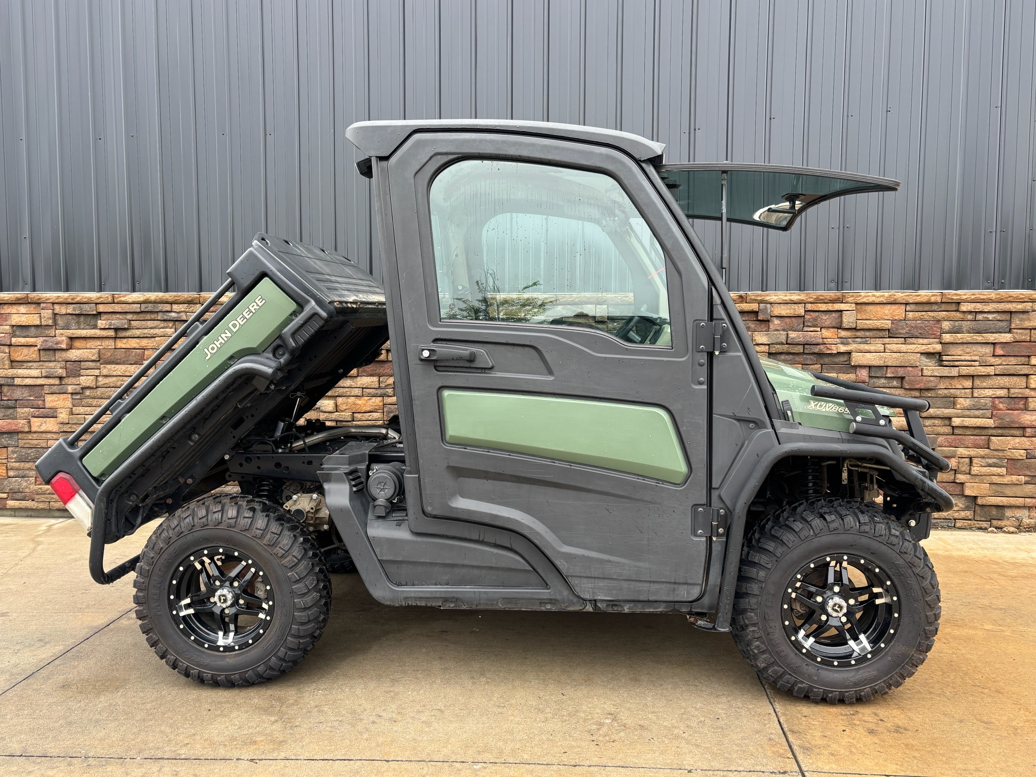 2022 John Deere XUV865R in Columbia, Missouri - Photo 6