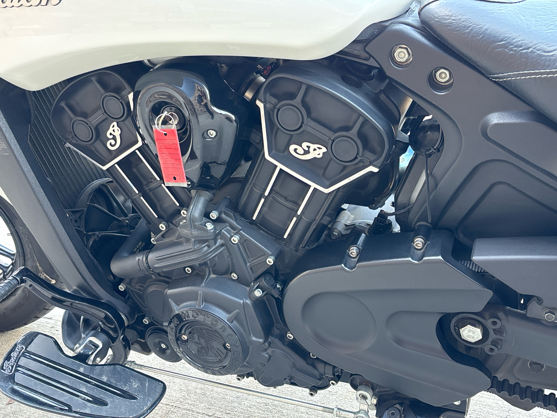 2016 Indian Motorcycle Scout® Sixty in Columbia, Missouri - Photo 10