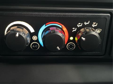 2026 Can-Am Defender Limited HD11 in Columbia, Missouri - Photo 9