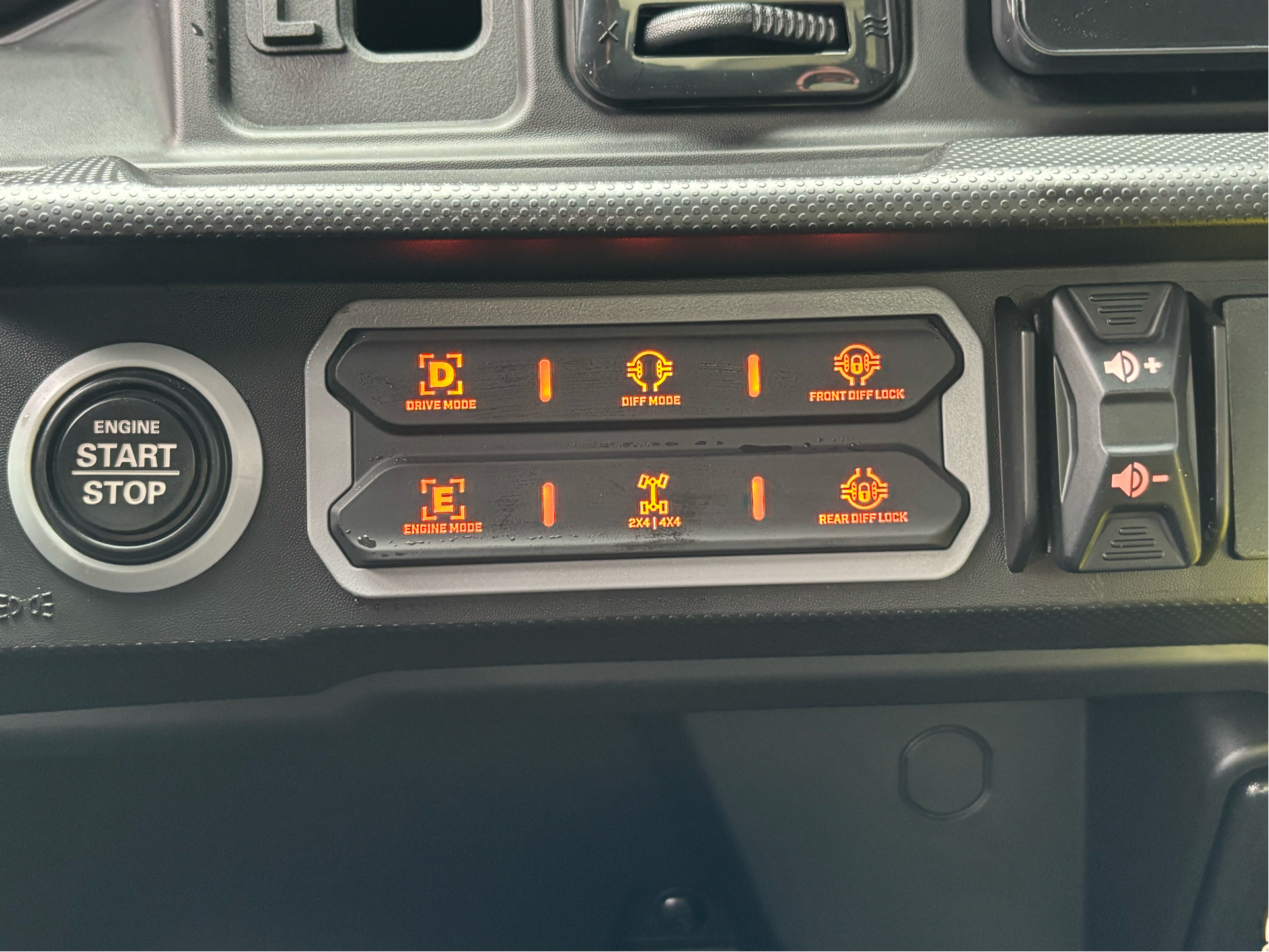 2026 Can-Am Defender Limited HD11 in Columbia, Missouri - Photo 13