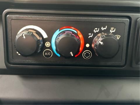 2026 Can-Am Defender Limited HD11 in Columbia, Missouri - Photo 10