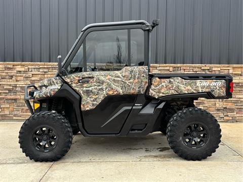 2025 Can-Am Defender XT HD10 in Columbia, Missouri - Photo 16
