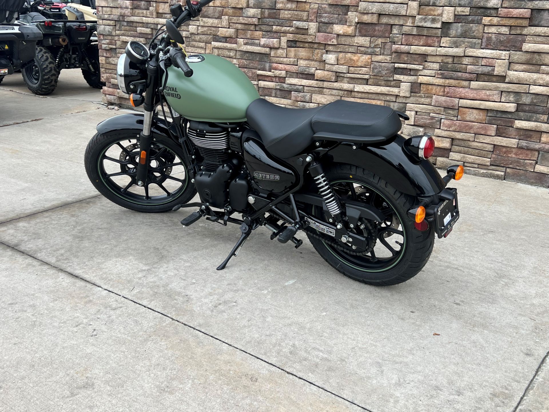 2024 Royal Enfield Meteor 350 in Columbia, Missouri - Photo 3