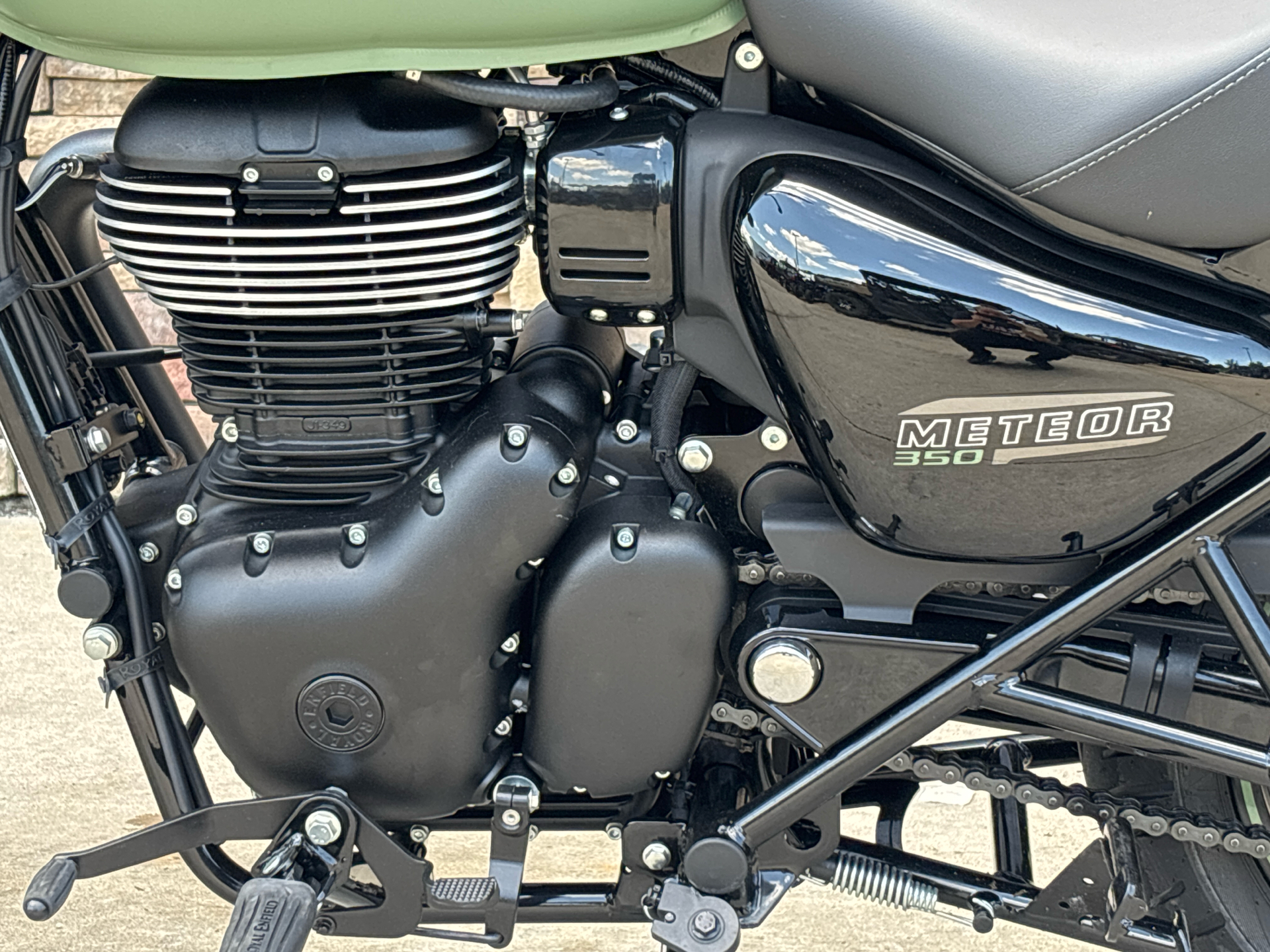 2024 Royal Enfield Meteor 350 in Columbia, Missouri - Photo 9
