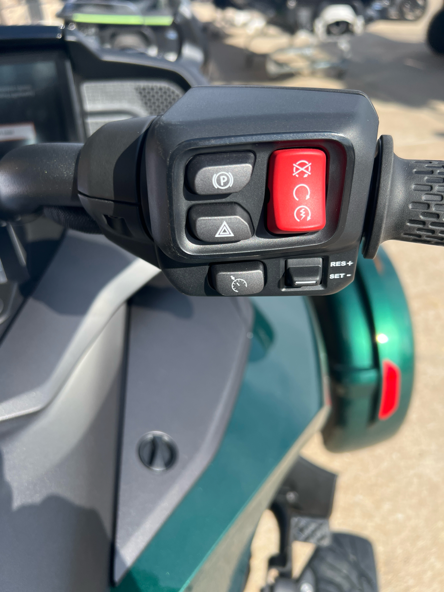 2025 Can-Am Spyder F3 Limited Special Series in Columbia, Missouri - Photo 9