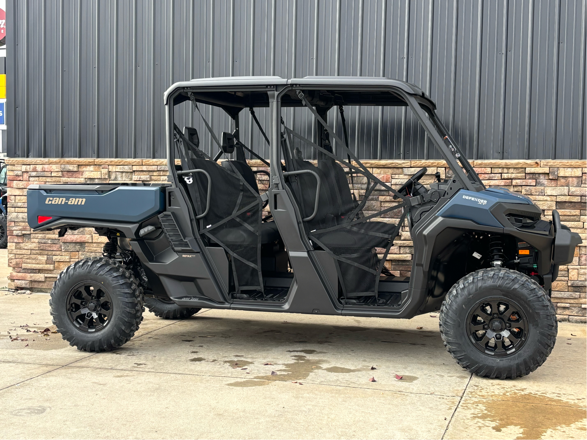2026 Can-Am Defender MAX XT HD11 in Columbia, Missouri - Photo 2