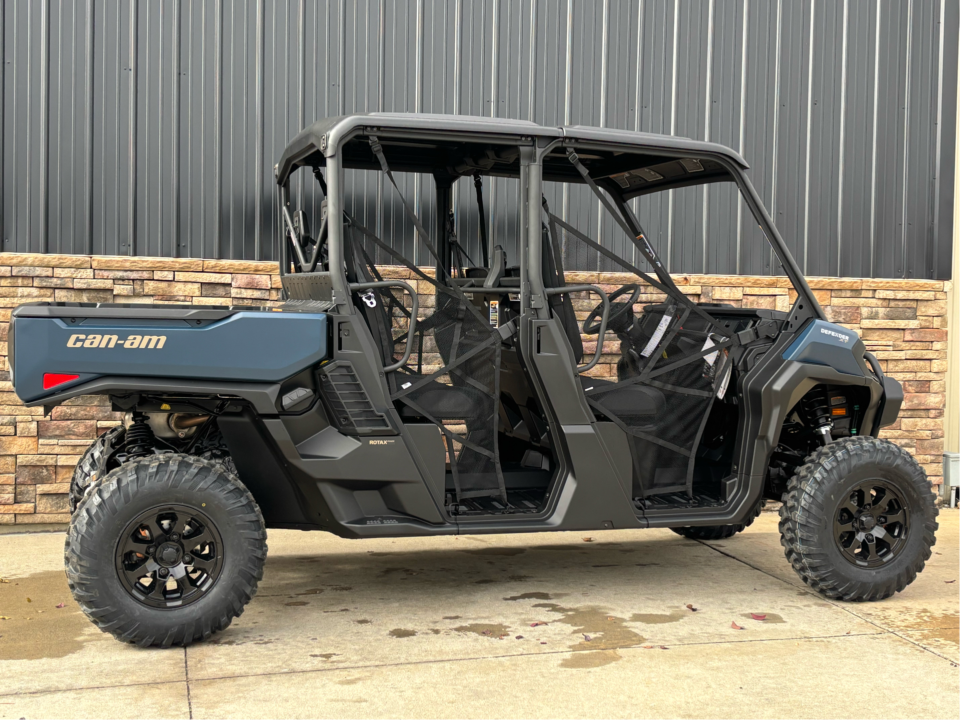 2026 Can-Am Defender MAX XT HD11 in Columbia, Missouri - Photo 3