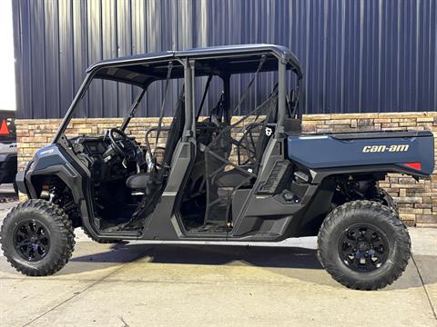 2026 Can-Am Defender MAX XT HD11 in Columbia, Missouri - Photo 3