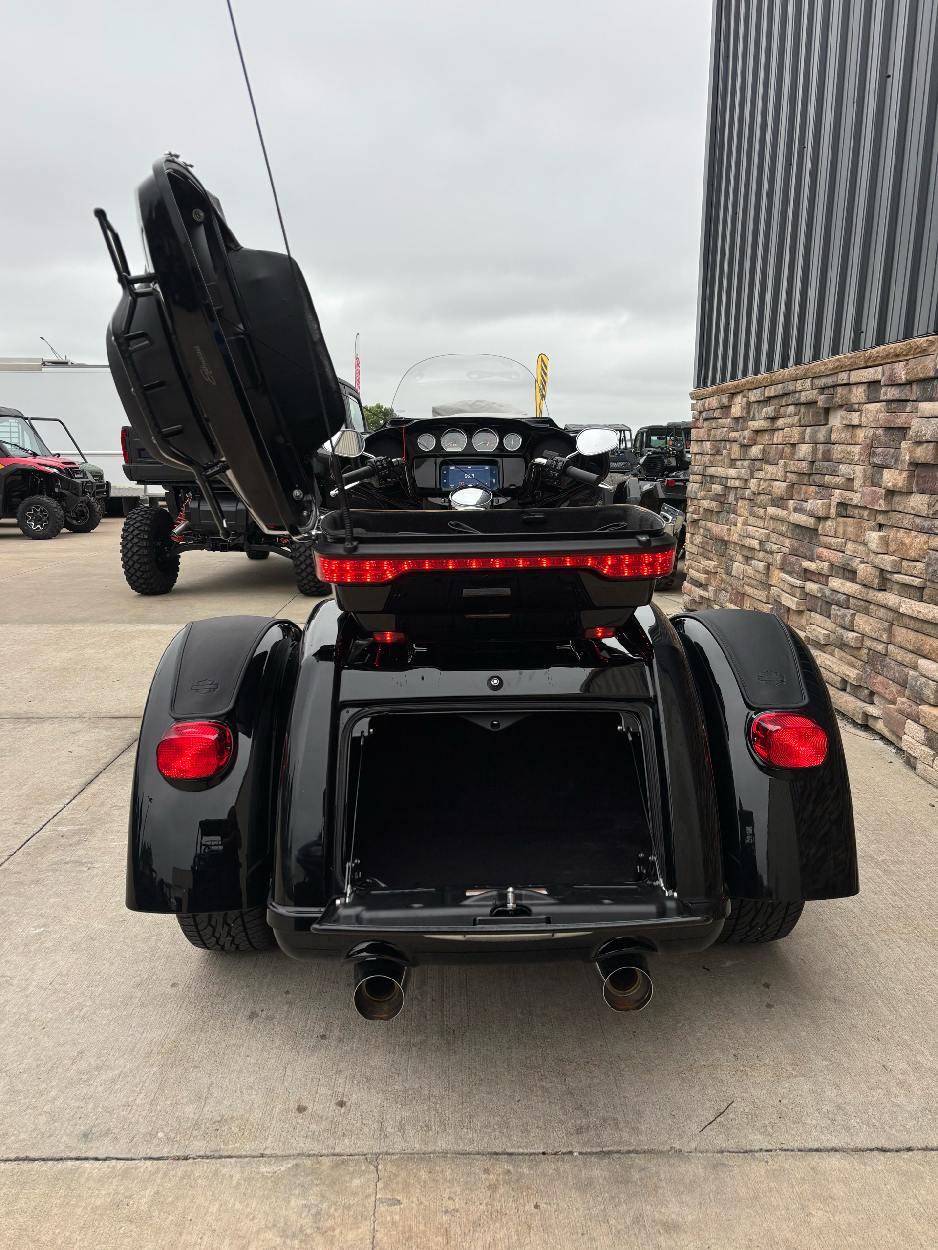 2024 Harley-Davidson Tri Glide® Ultra in Columbia, Missouri - Photo 15
