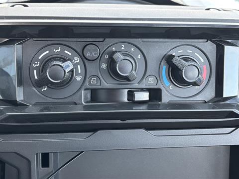 2025 Kawasaki RIDGE XR Deluxe HVAC in Columbia, Missouri - Photo 10