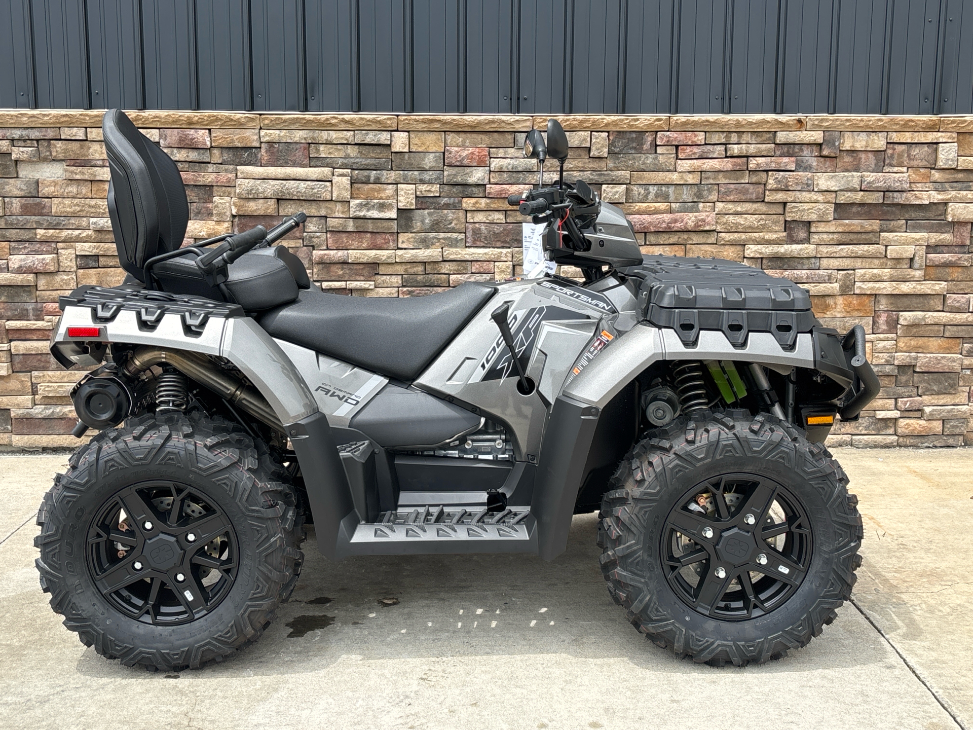 2025 Polaris Sportsman Touring XP 1000 Trail in Columbia, Missouri - Photo 1