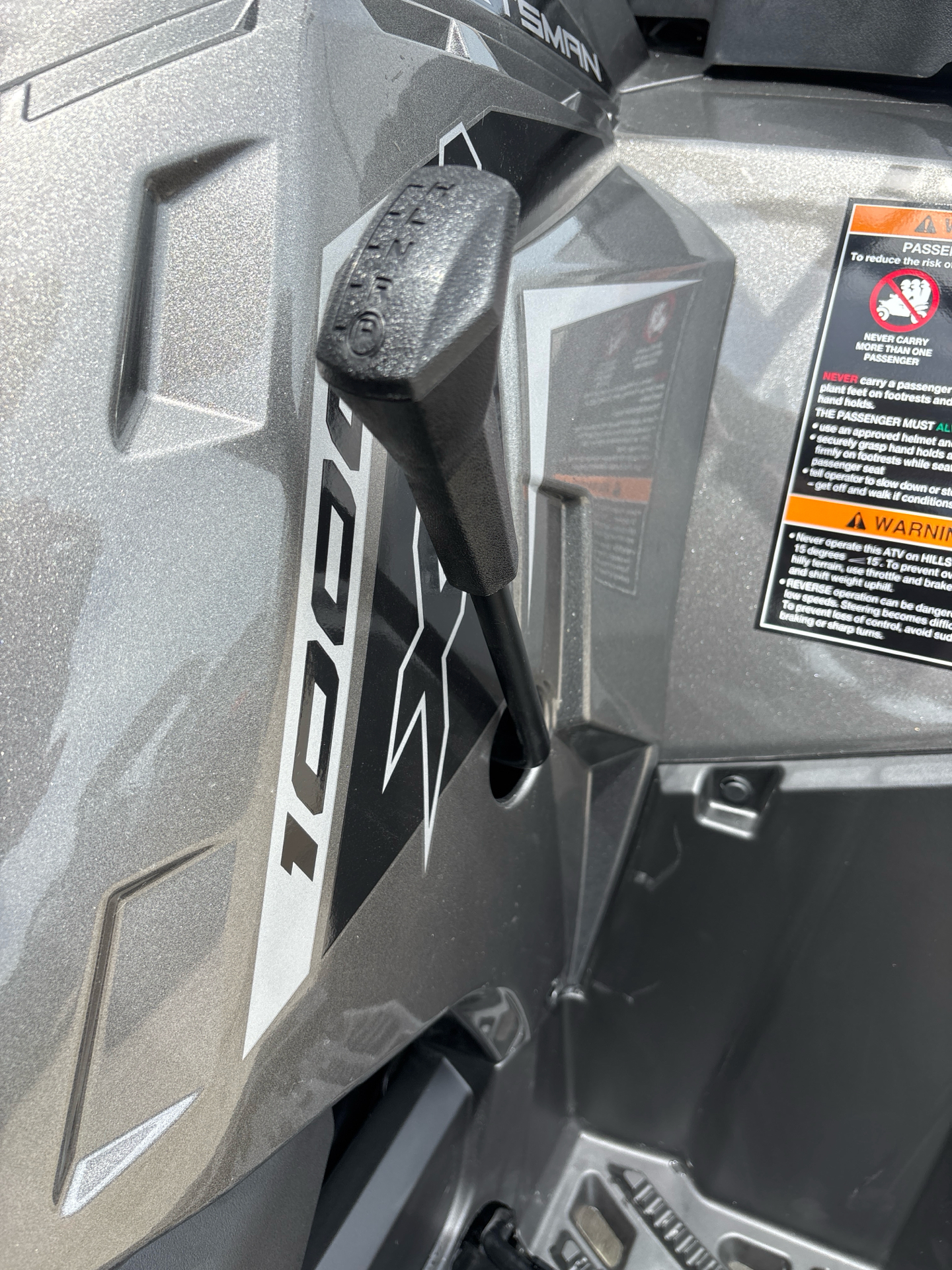 2025 Polaris Sportsman Touring XP 1000 Trail in Columbia, Missouri - Photo 9