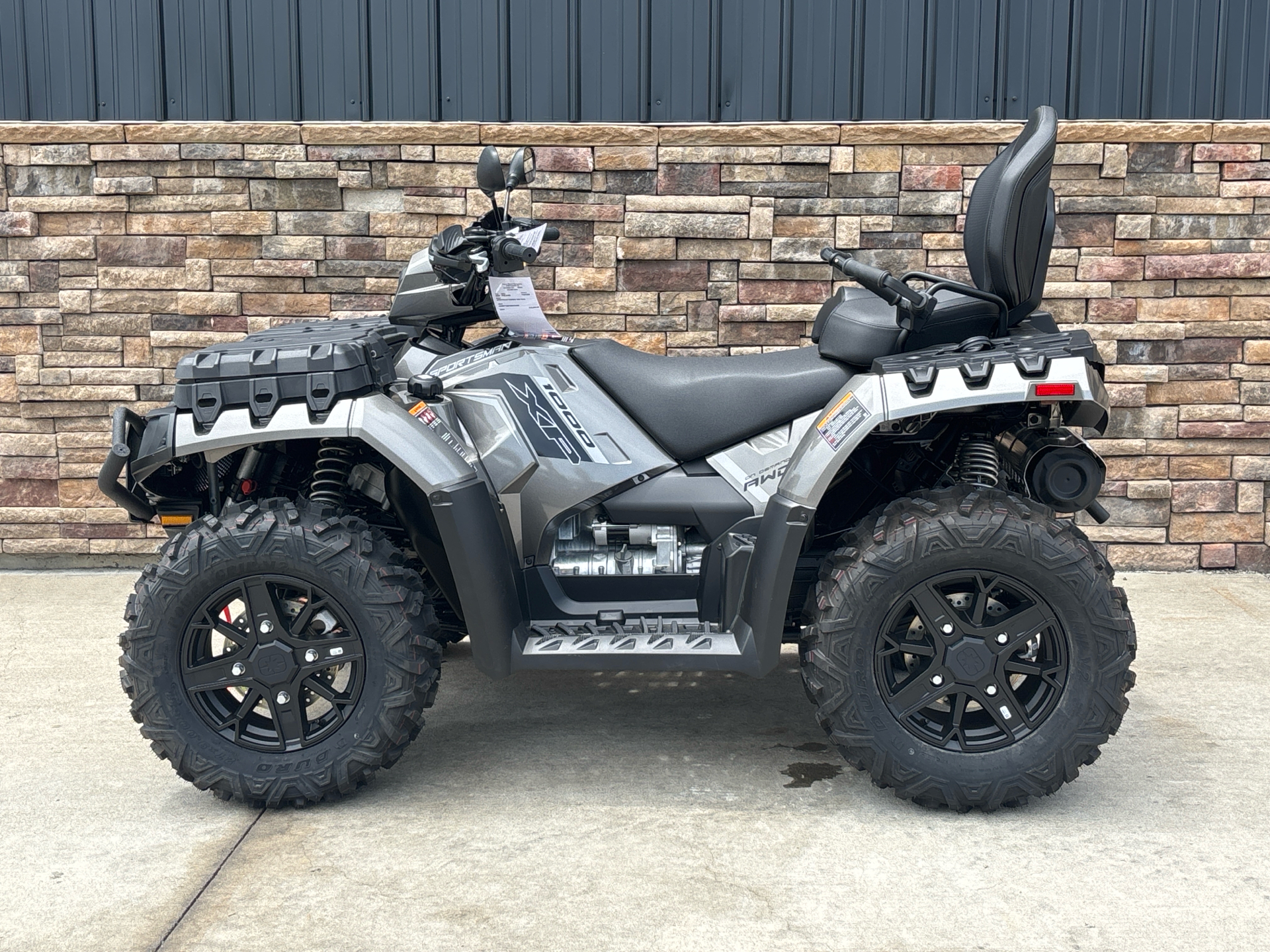 2025 Polaris Sportsman Touring XP 1000 Trail in Columbia, Missouri - Photo 13