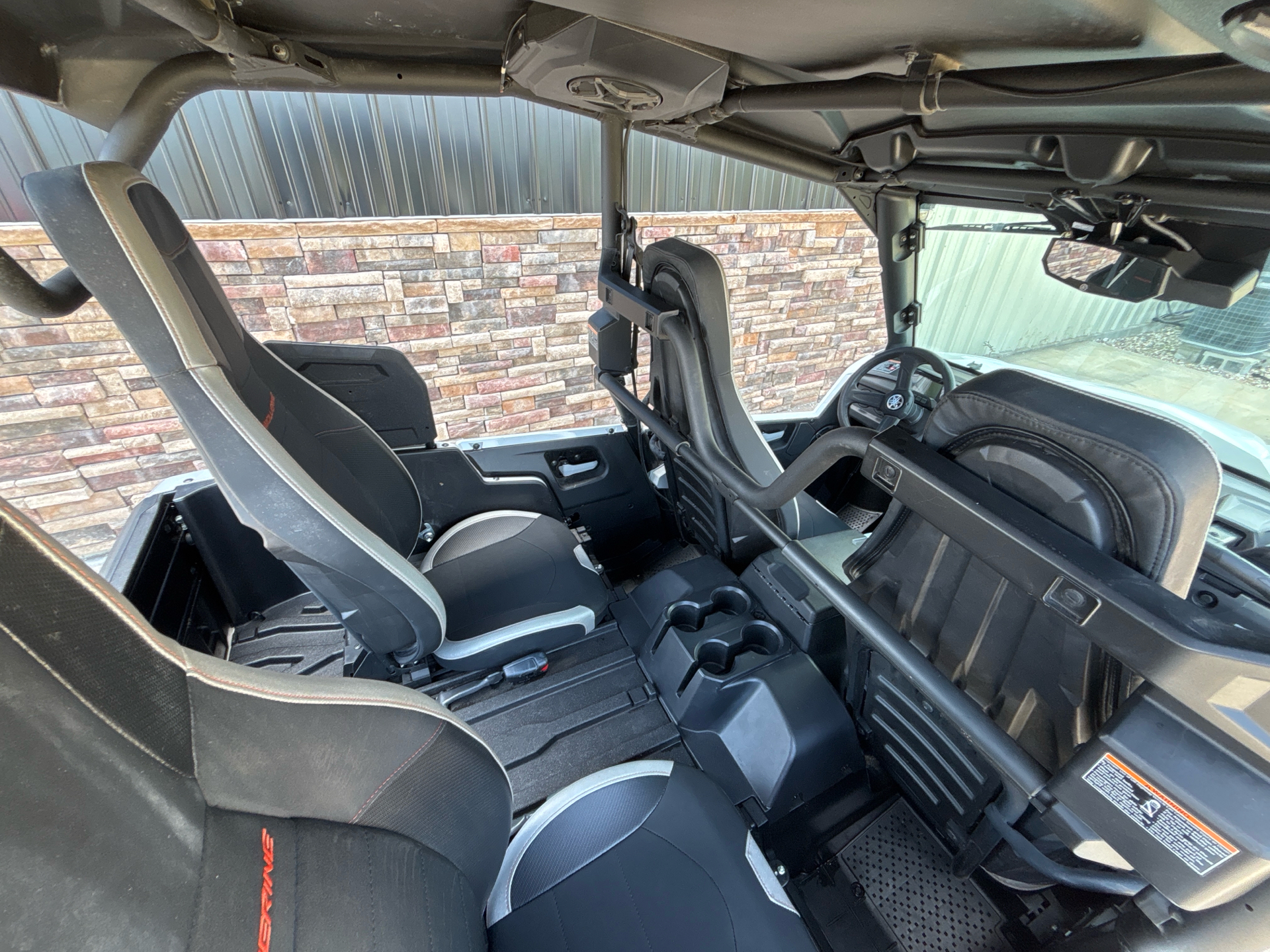 2022 Yamaha Wolverine RMAX2 1000 XT-R in Columbia, Missouri - Photo 6