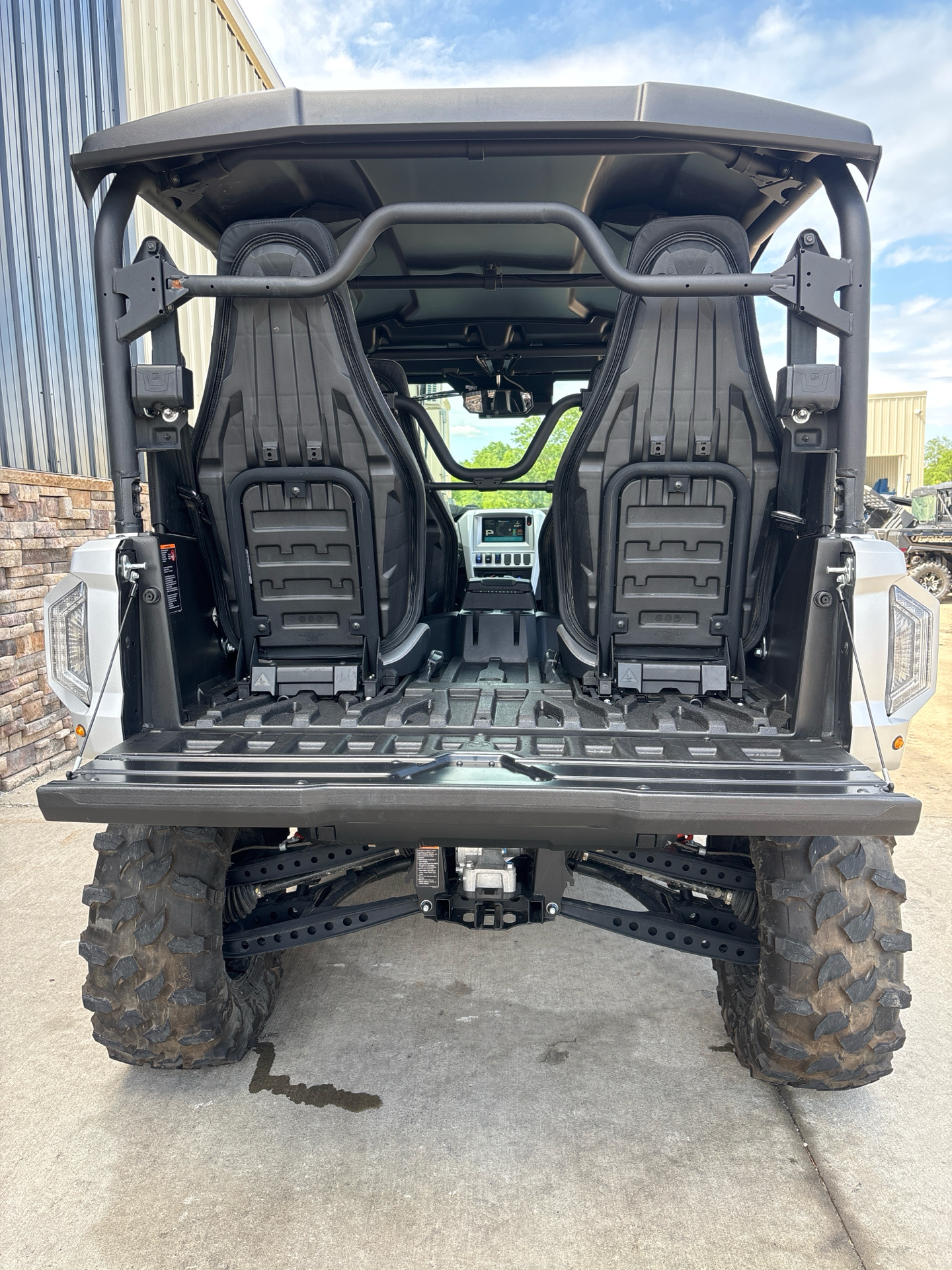 2022 Yamaha Wolverine RMAX2 1000 XT-R in Columbia, Missouri - Photo 12