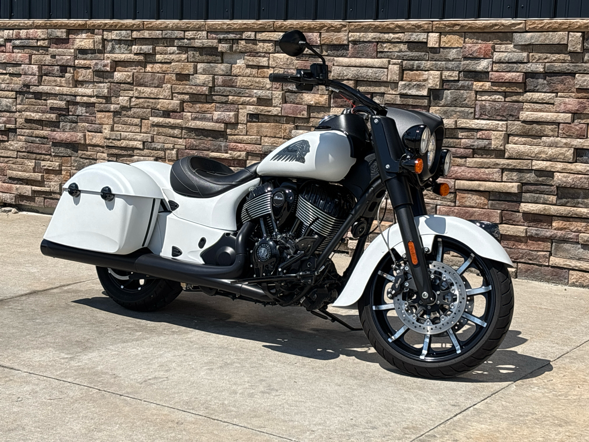 2019 Indian Motorcycle Springfield® Dark Horse® ABS in Columbia, Missouri - Photo 1