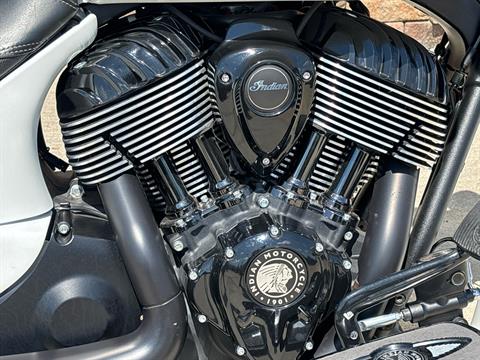 2019 Indian Motorcycle Springfield® Dark Horse® ABS in Columbia, Missouri - Photo 6