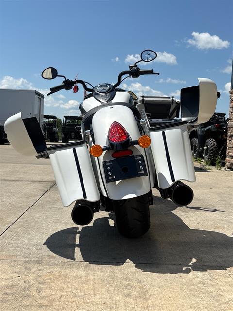 2019 Indian Motorcycle Springfield® Dark Horse® ABS in Columbia, Missouri - Photo 11