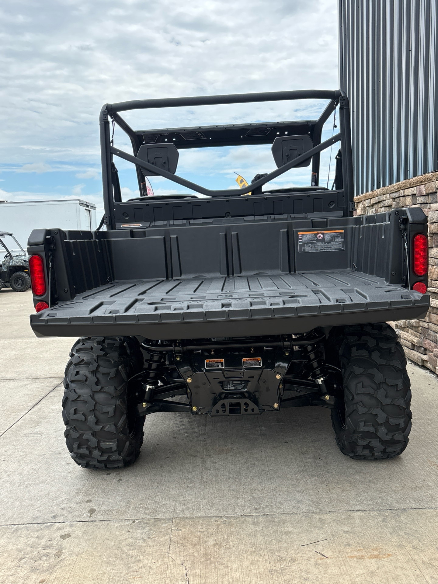 2025 Can-Am Defender DPS HD9 in Columbia, Missouri - Photo 11
