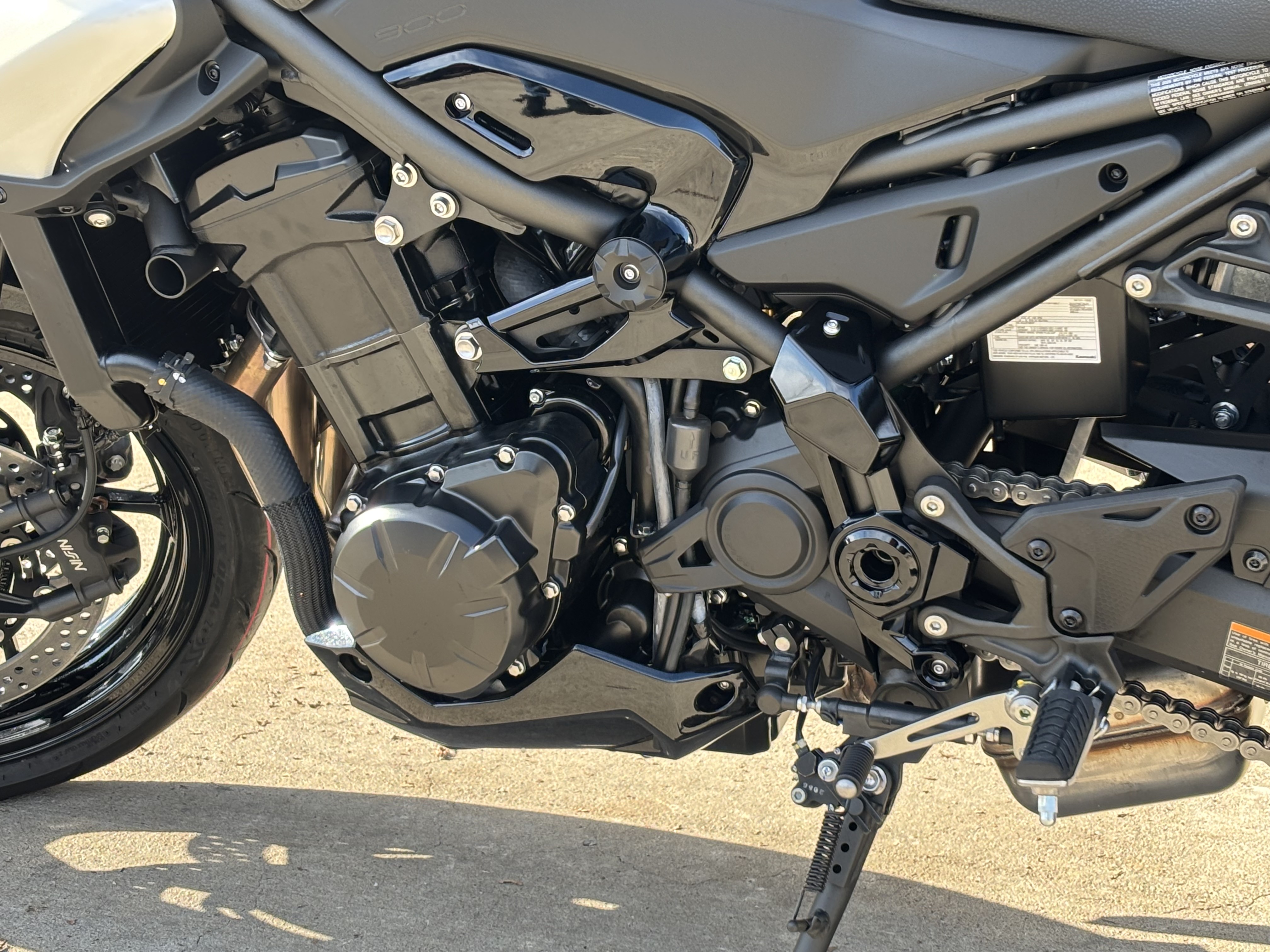 2025 Kawasaki Z900 ABS in Columbia, Missouri - Photo 4