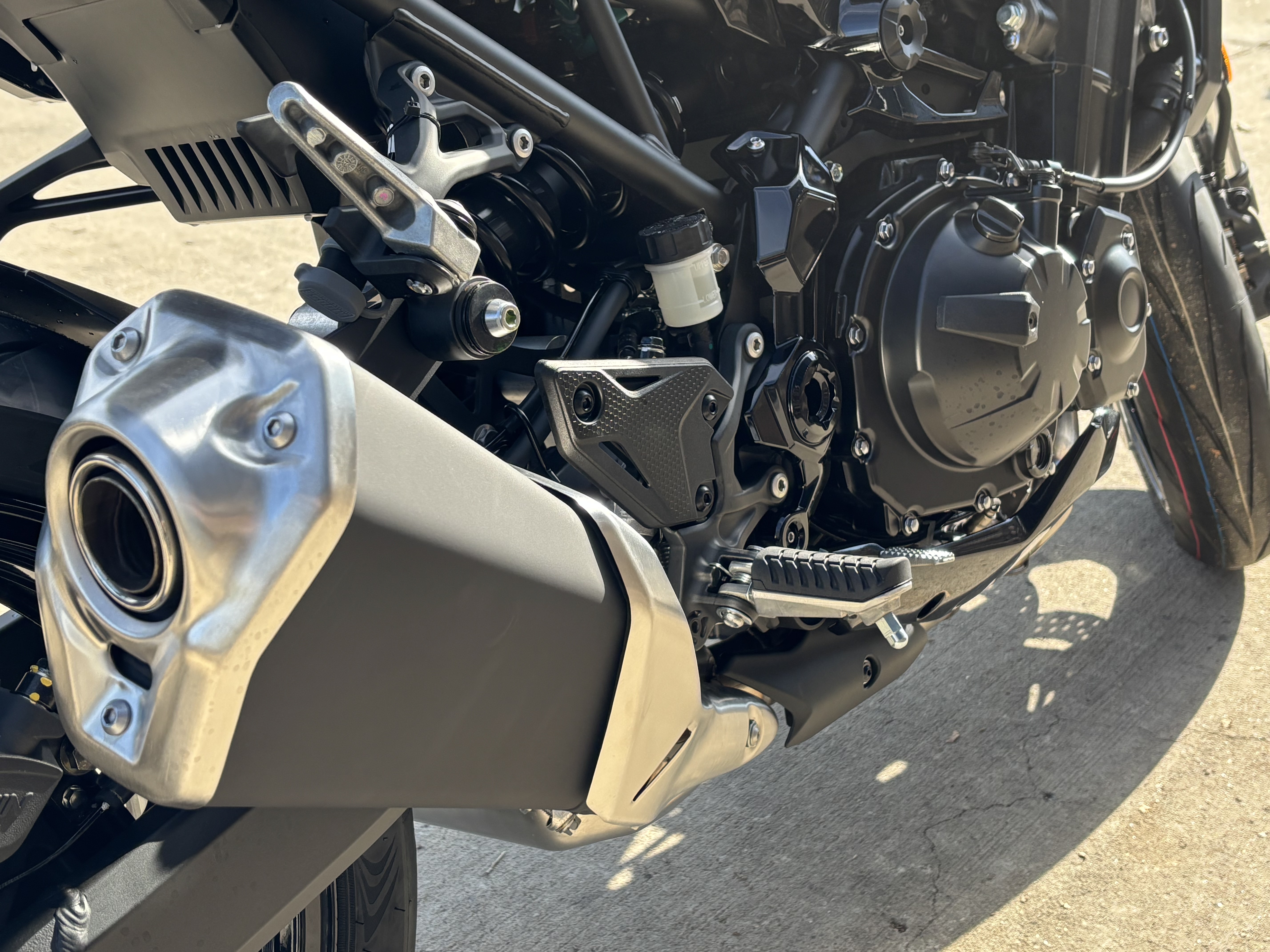 2025 Kawasaki Z900 ABS in Columbia, Missouri - Photo 6