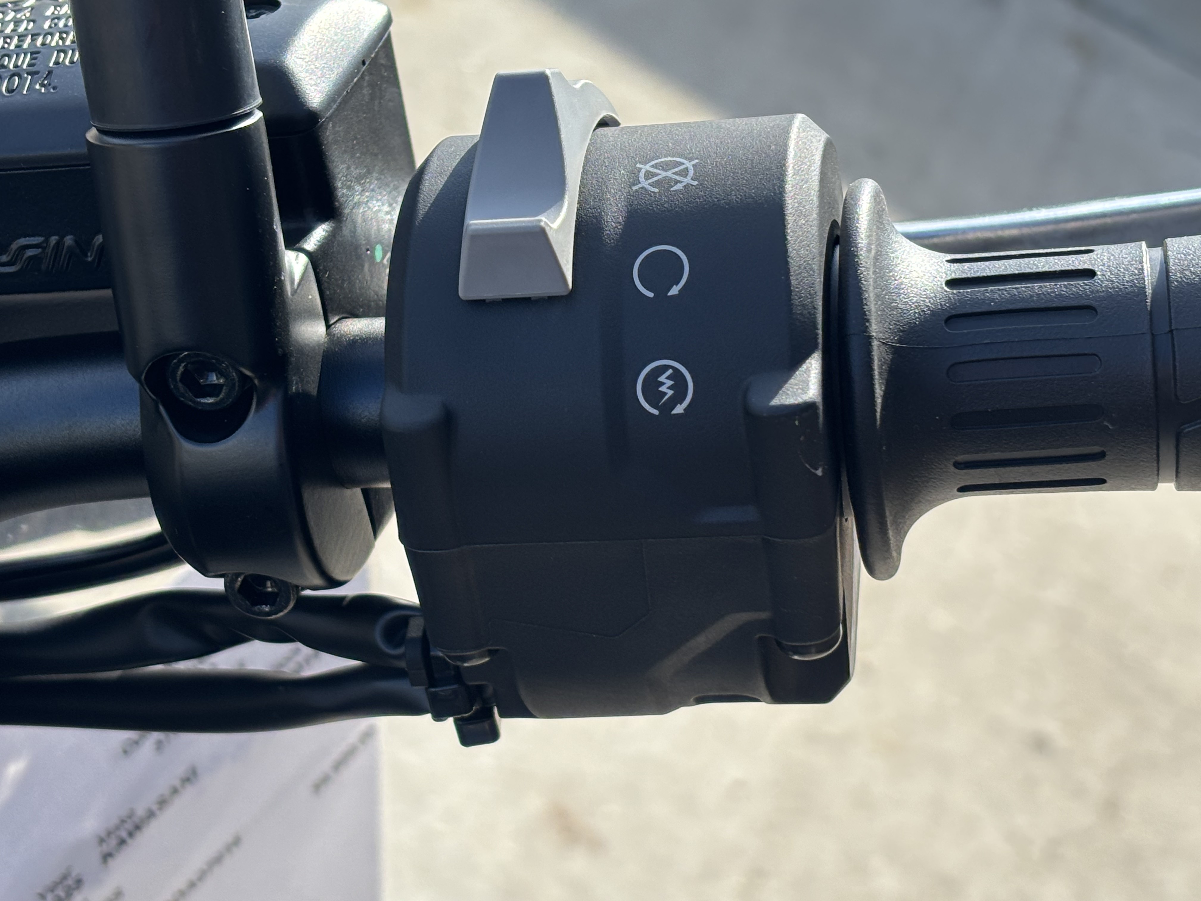 2025 Kawasaki Z900 ABS in Columbia, Missouri - Photo 9