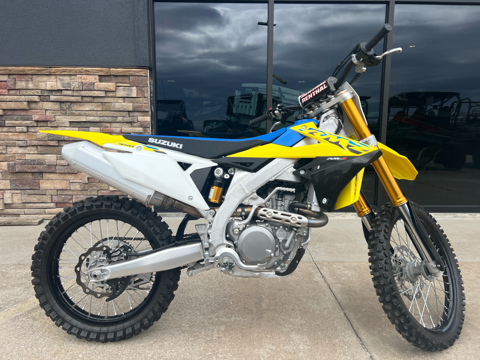 2022 Suzuki RM-Z450 in Columbia, Missouri - Photo 1