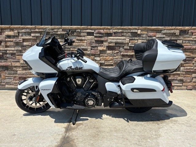 2025 Indian Motorcycle Pursuit® Dark Horse® with 112 in Columbia, Missouri - Photo 2