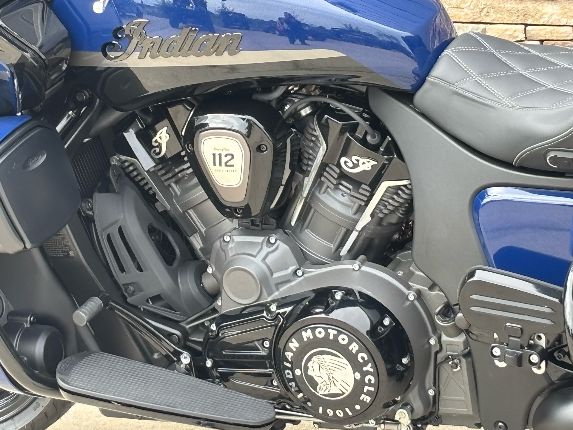 2025 Indian Motorcycle Pursuit® Dark Horse® with 112 in Columbia, Missouri - Photo 4