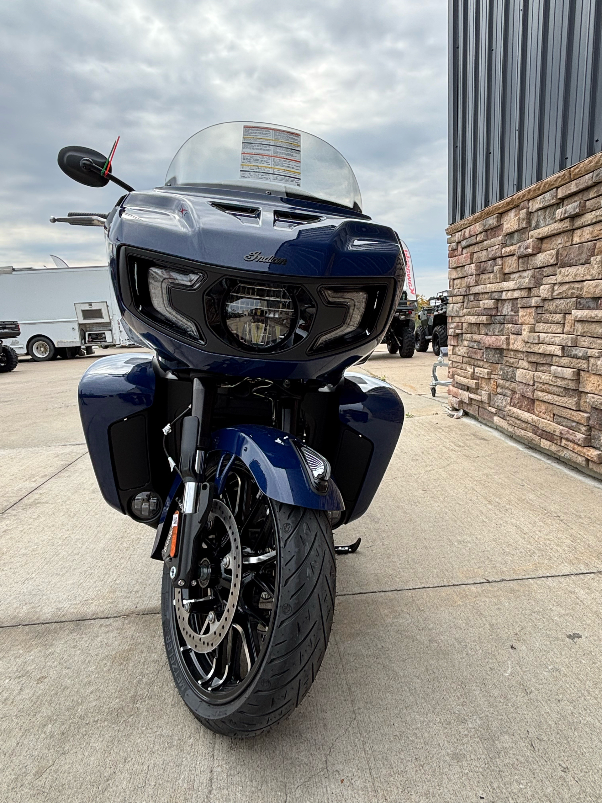 2025 Indian Motorcycle Pursuit® Dark Horse® with 112 in Columbia, Missouri - Photo 10