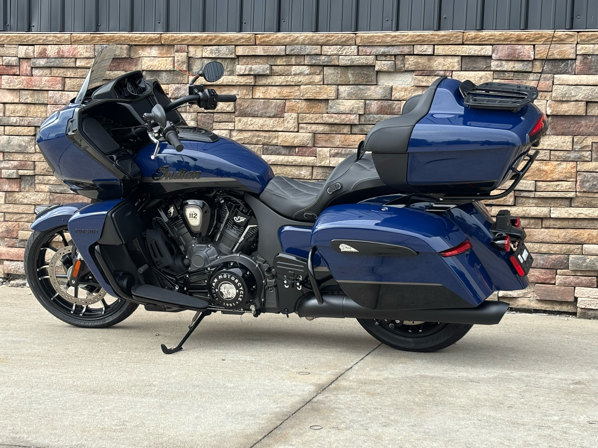 2025 Indian Motorcycle Pursuit® Dark Horse® with 112 in Columbia, Missouri - Photo 2