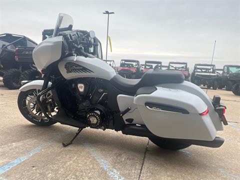 2025 Indian Motorcycle CHIEFTAIN POWERPLUS DARK HORSE 112 RA in Columbia, Missouri - Photo 8